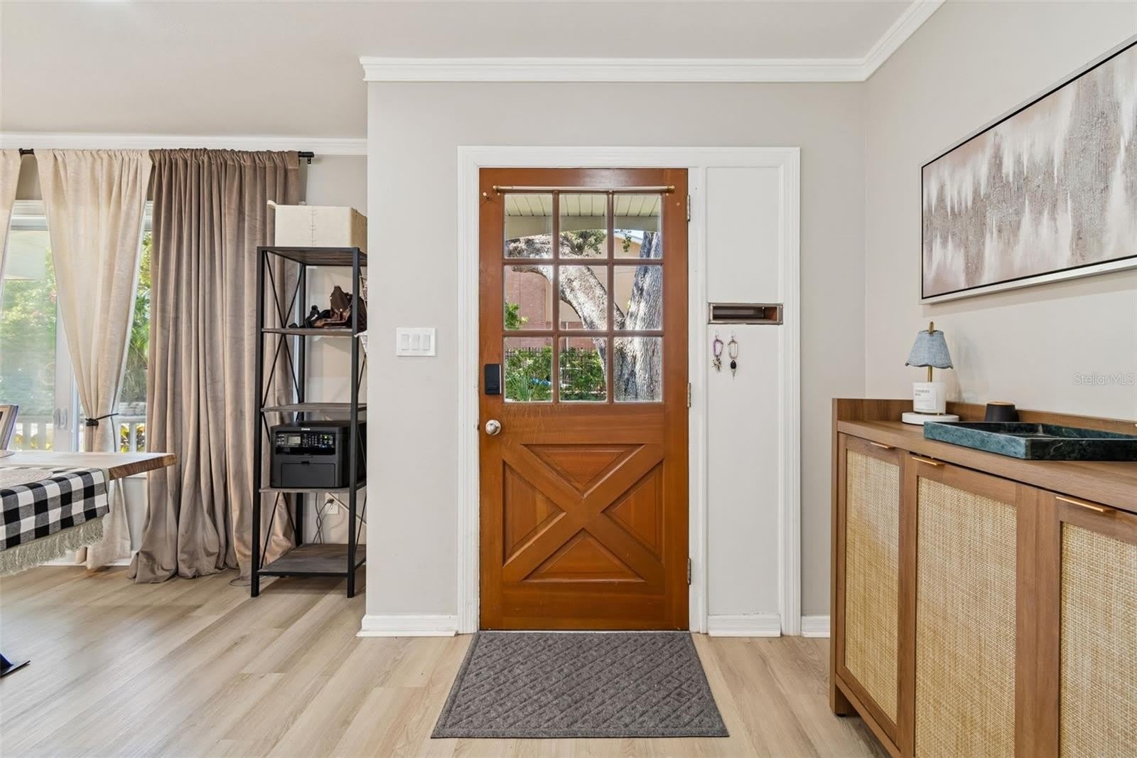 2302 S ARRAWANA Avenue – photo 4