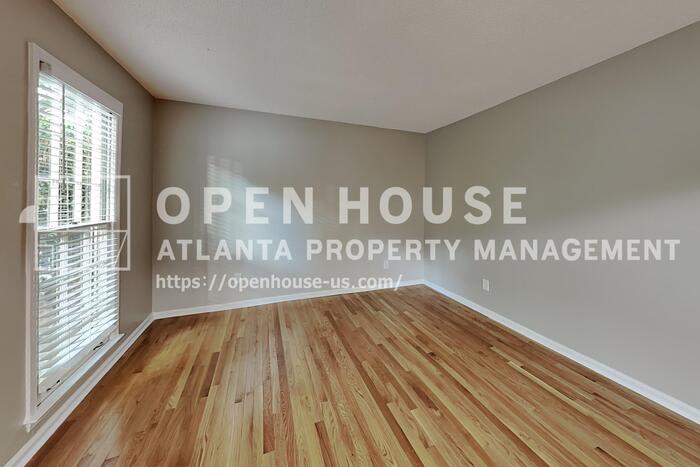 4241 Glenforest Way – photo 5