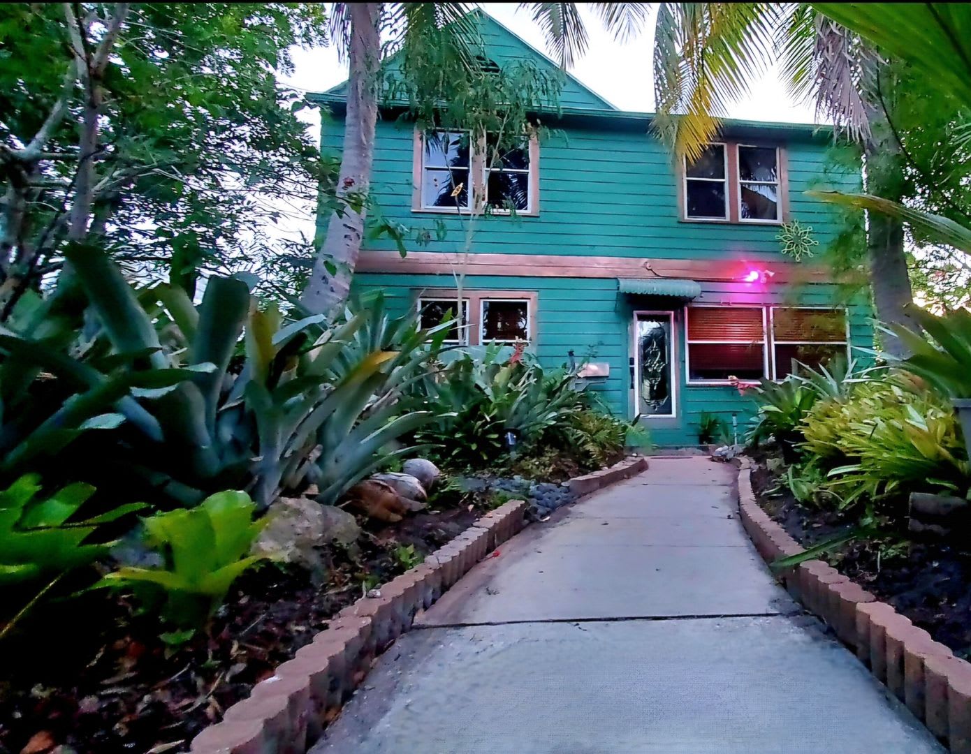 Spacious 3BR House in Lake Worth Beach – photo 2