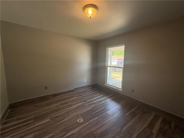 9012 AMOUR Drive – photo 2