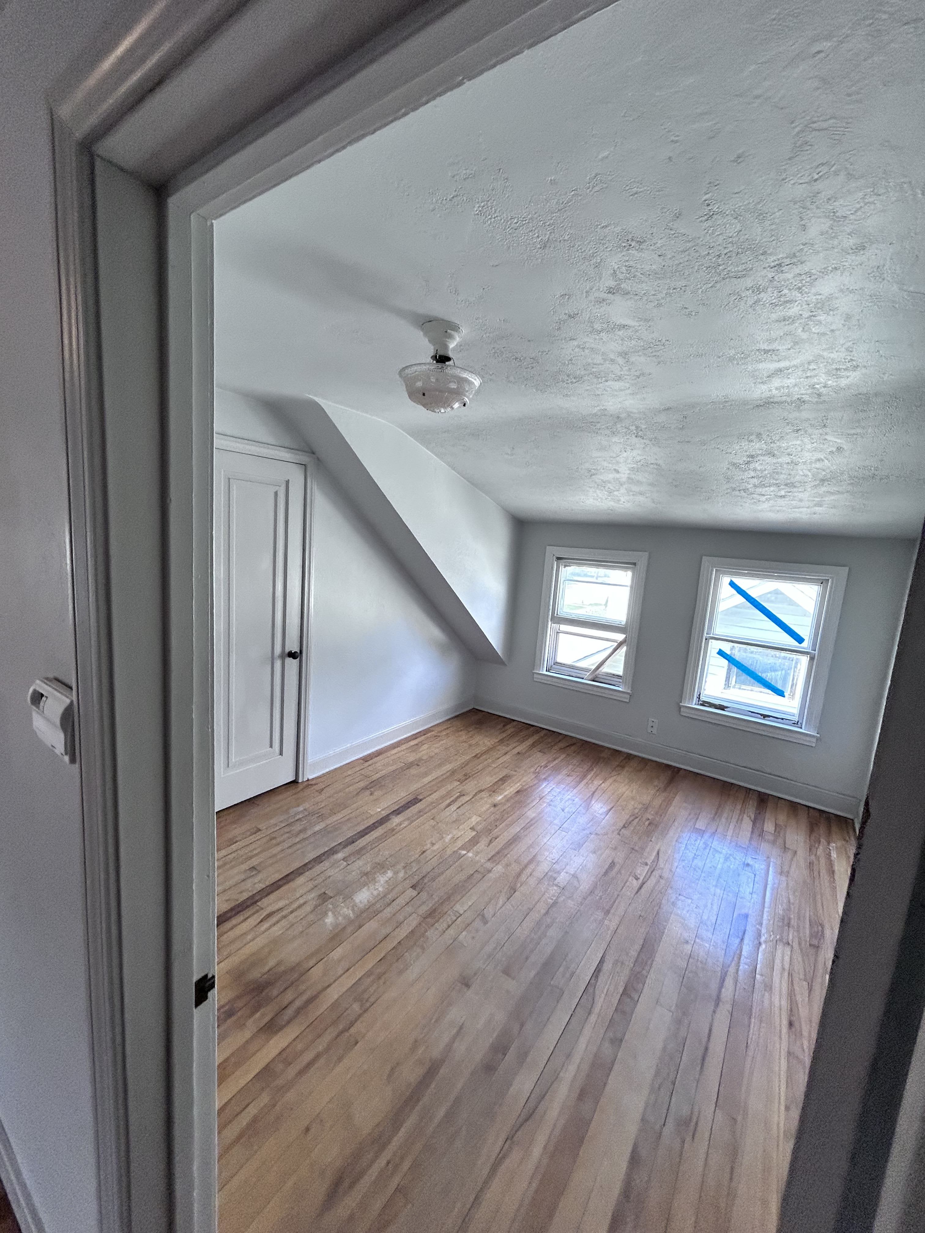 214 N 14th St – photo 1
