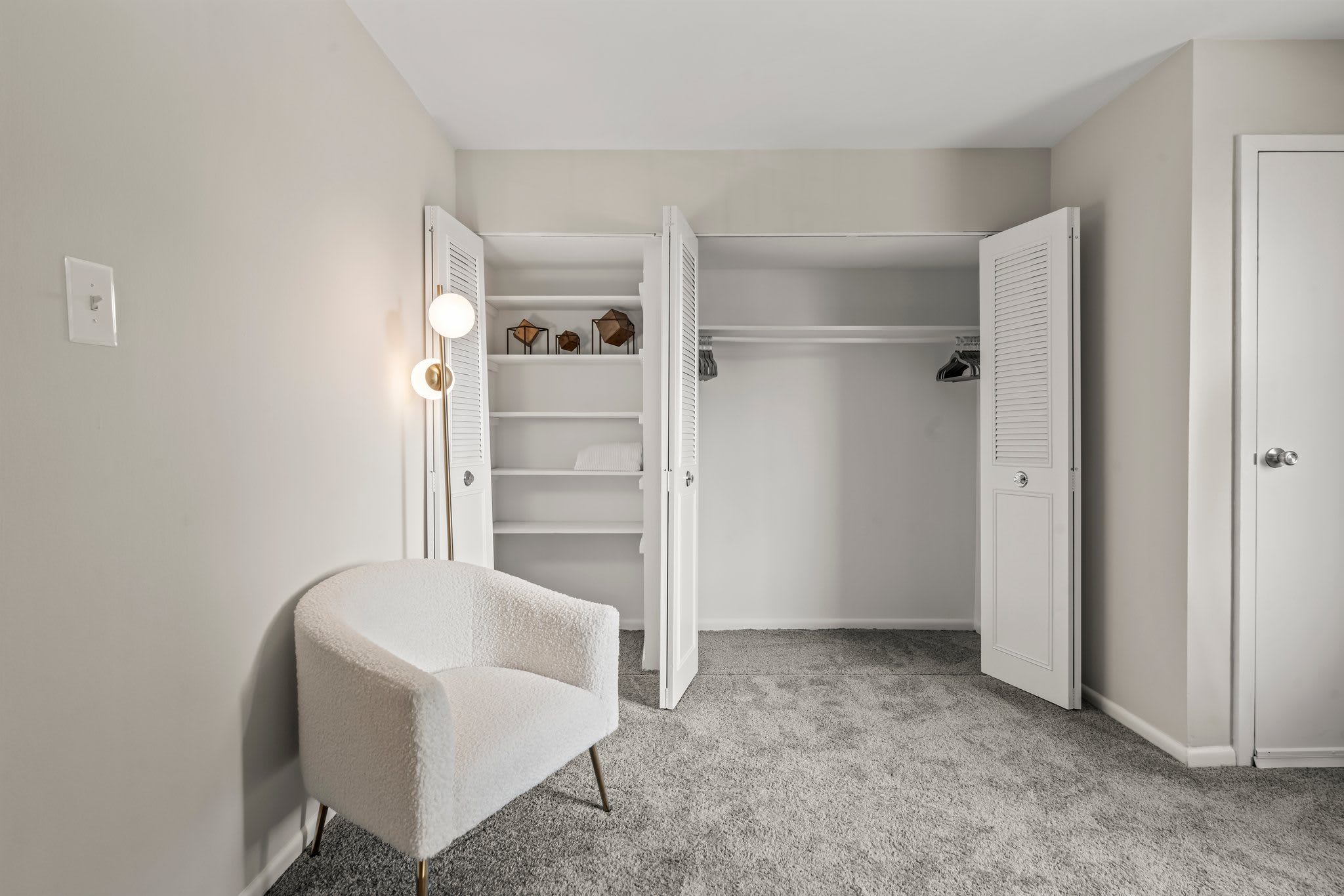 Rushwood Apartments – photo 5