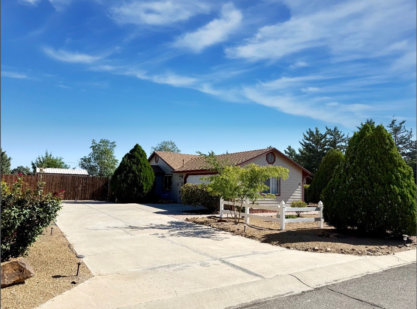 Move-In Ready Home in Desirable Parkside Village! – photo 2