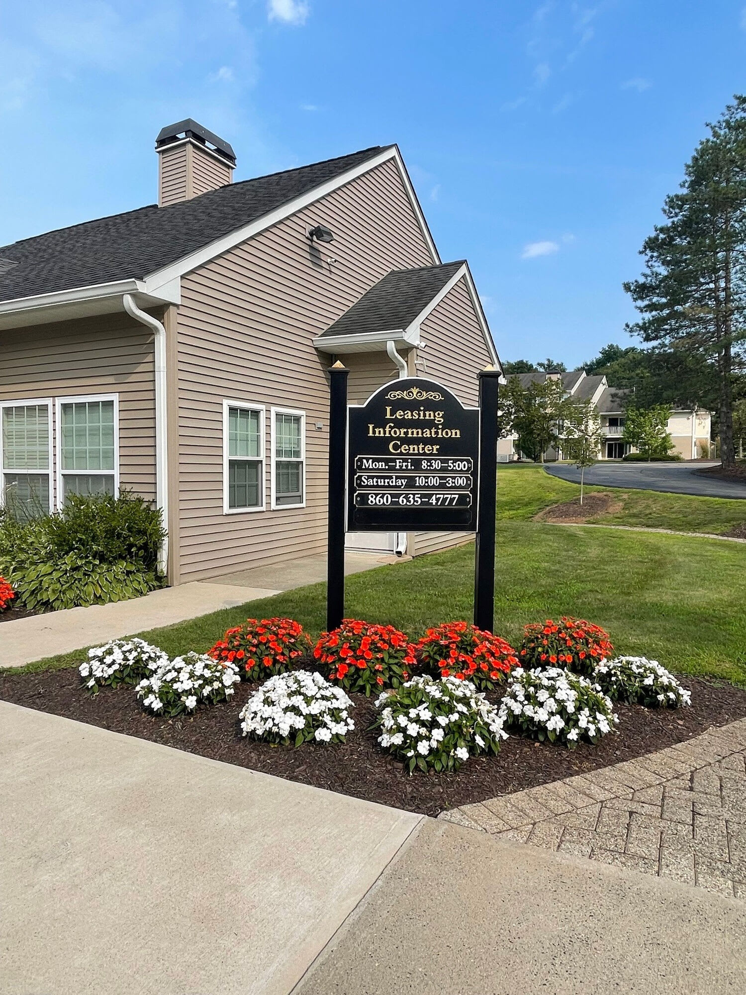 Town Place Middletown – photo 2