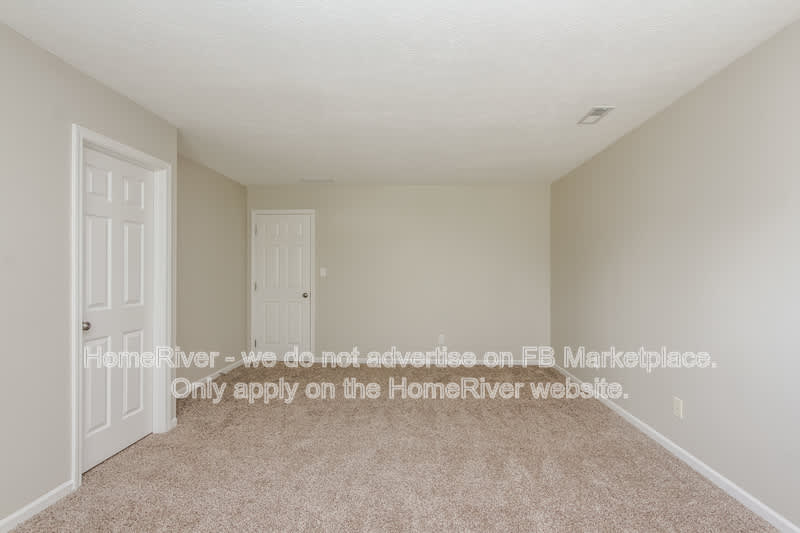 6726 Ossington Dr – photo 4