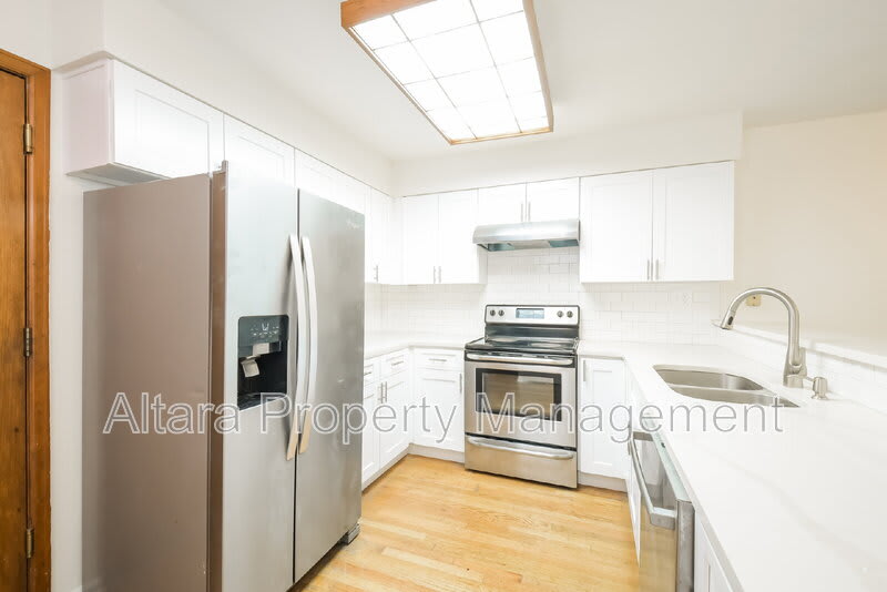 10041 E Mexico Ave – photo 2