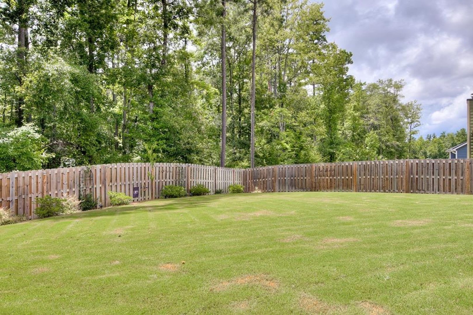 Home For Rent – photo 3