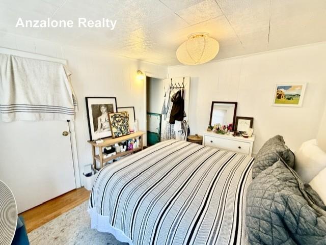 12 Hanover Ave. – photo 4