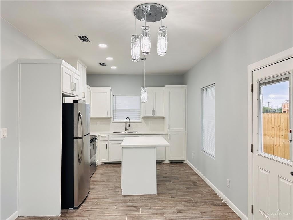 2304 E Viviana Street – photo 3