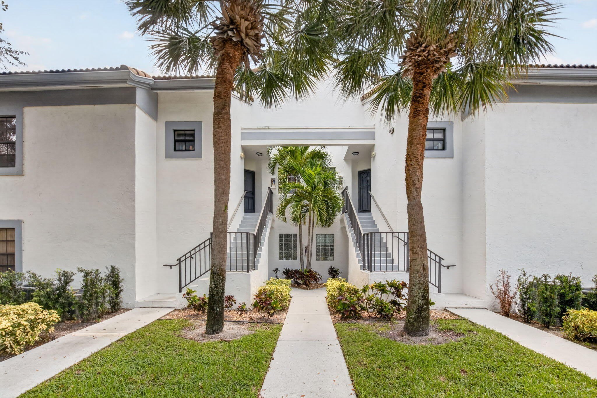5418 Firenze Drive – photo 3