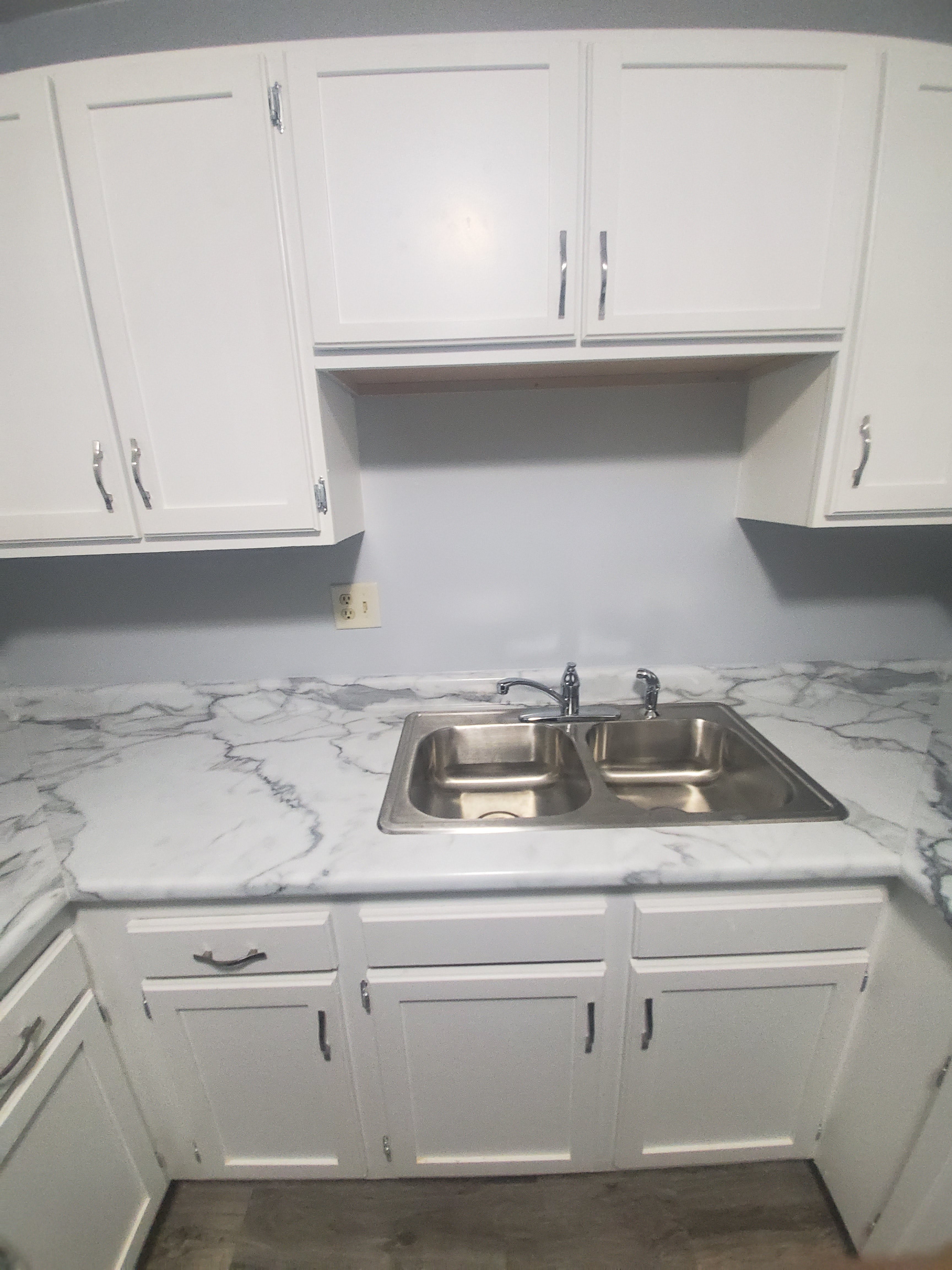 1731 La Cres St – photo 4