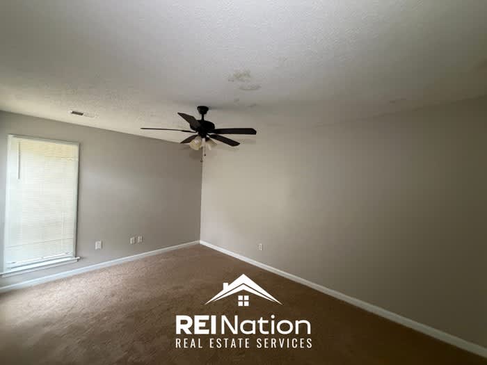 6934 Tobin Drive – photo 5