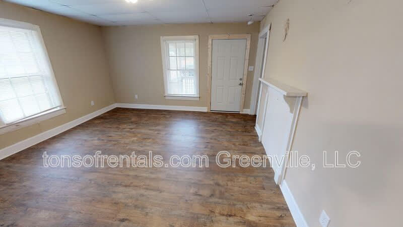 6 Spring Street – photo 3