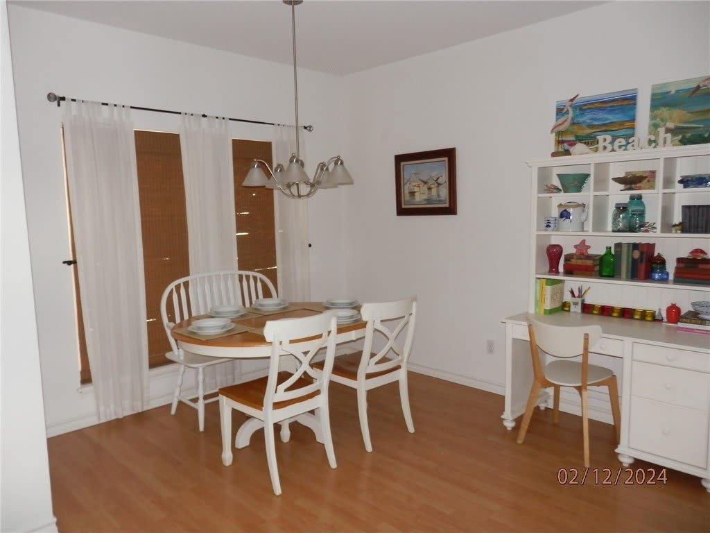 256 Beachwalk – photo 4