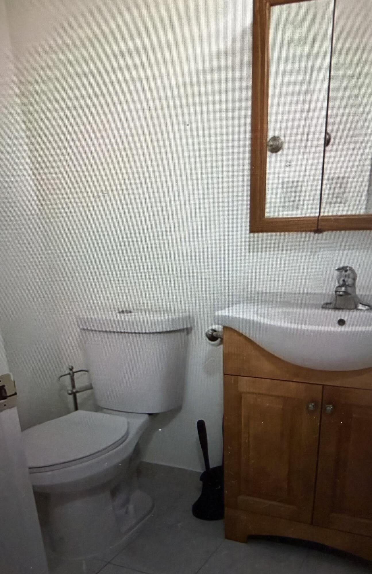 2038 Exeter C – photo 4