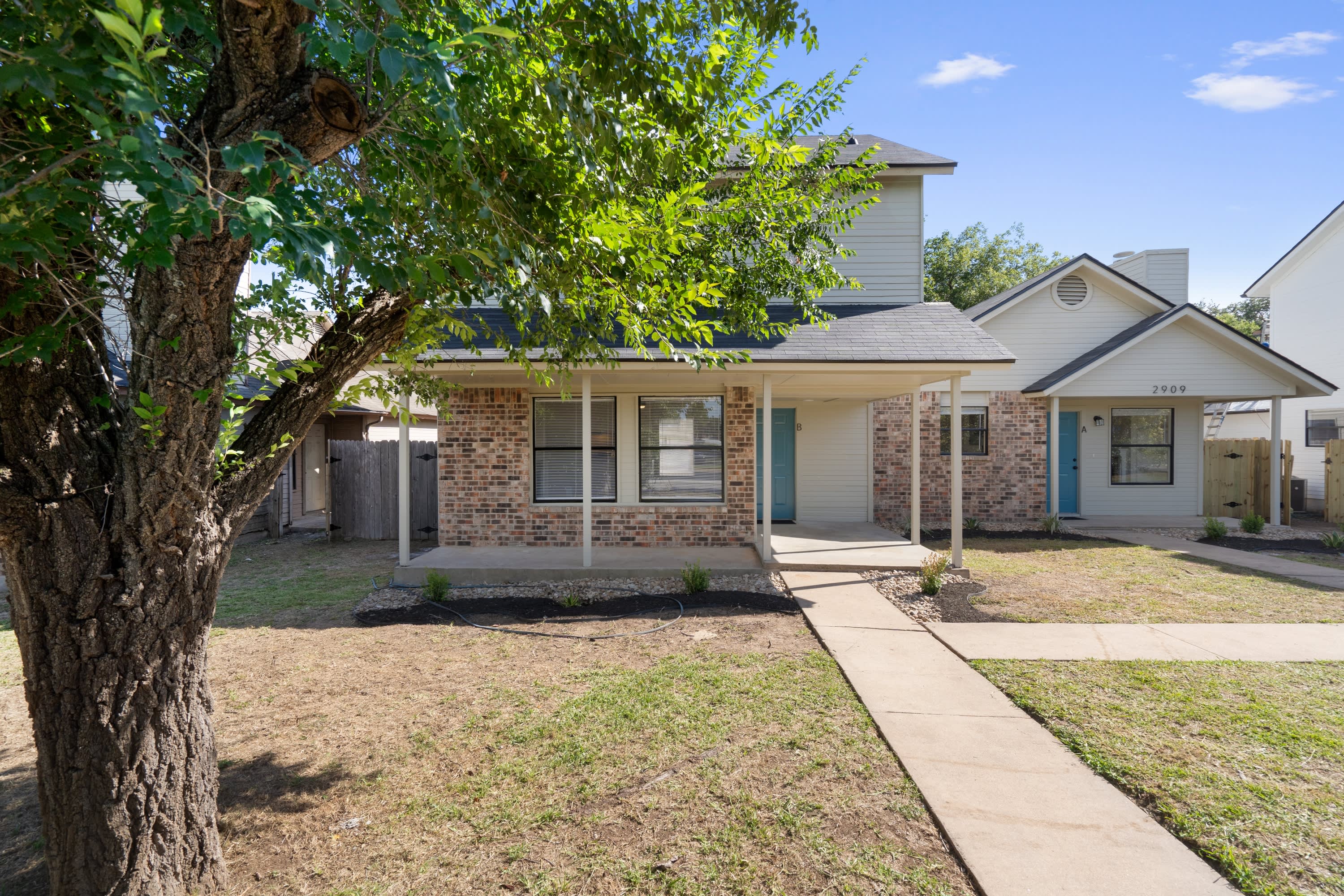 2909 West Slaughter Lane – photo 1