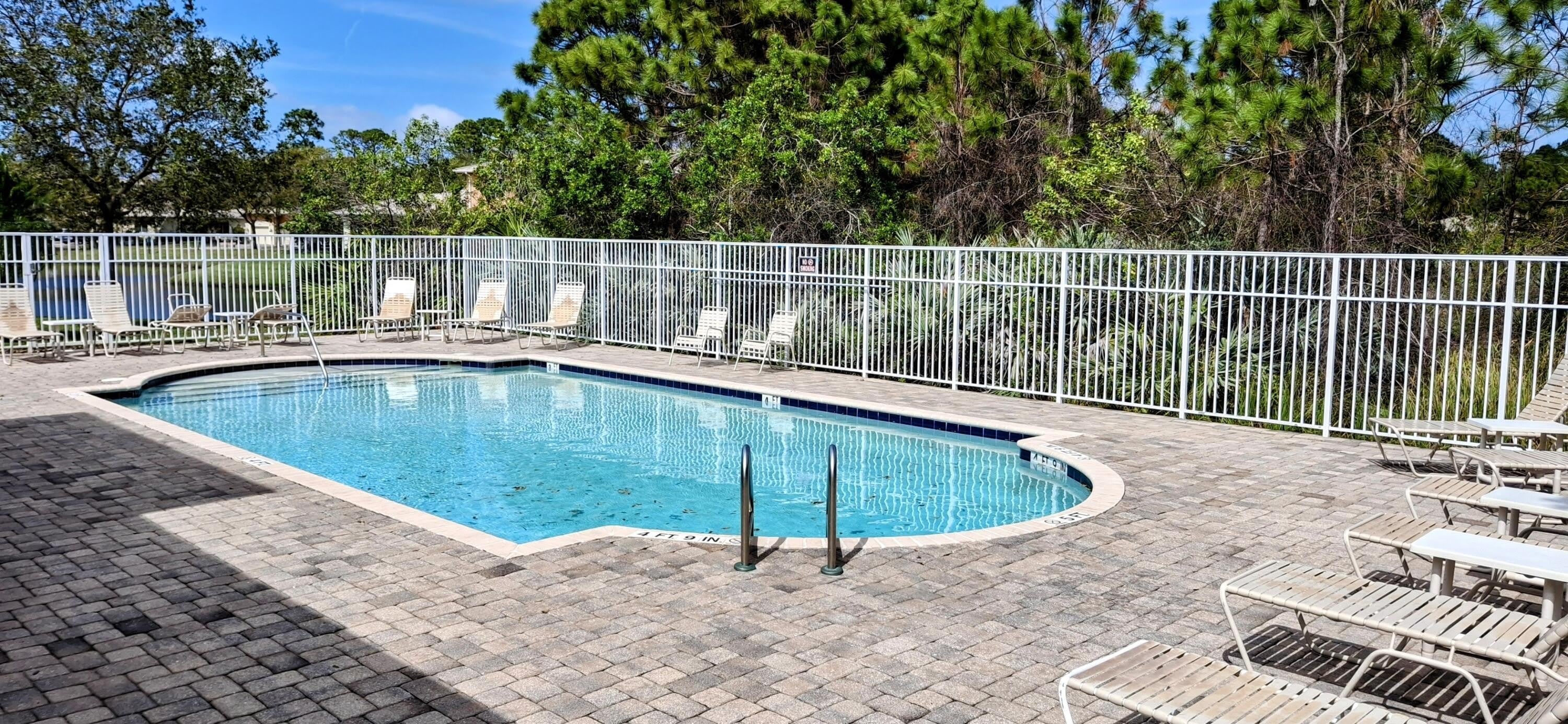 2584 SW Stockbridge Sq SW – photo 2