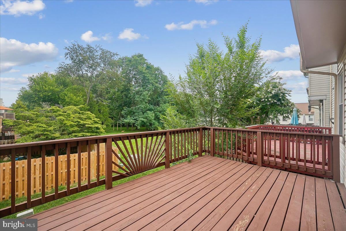 104 FRAZER DR – photo 4