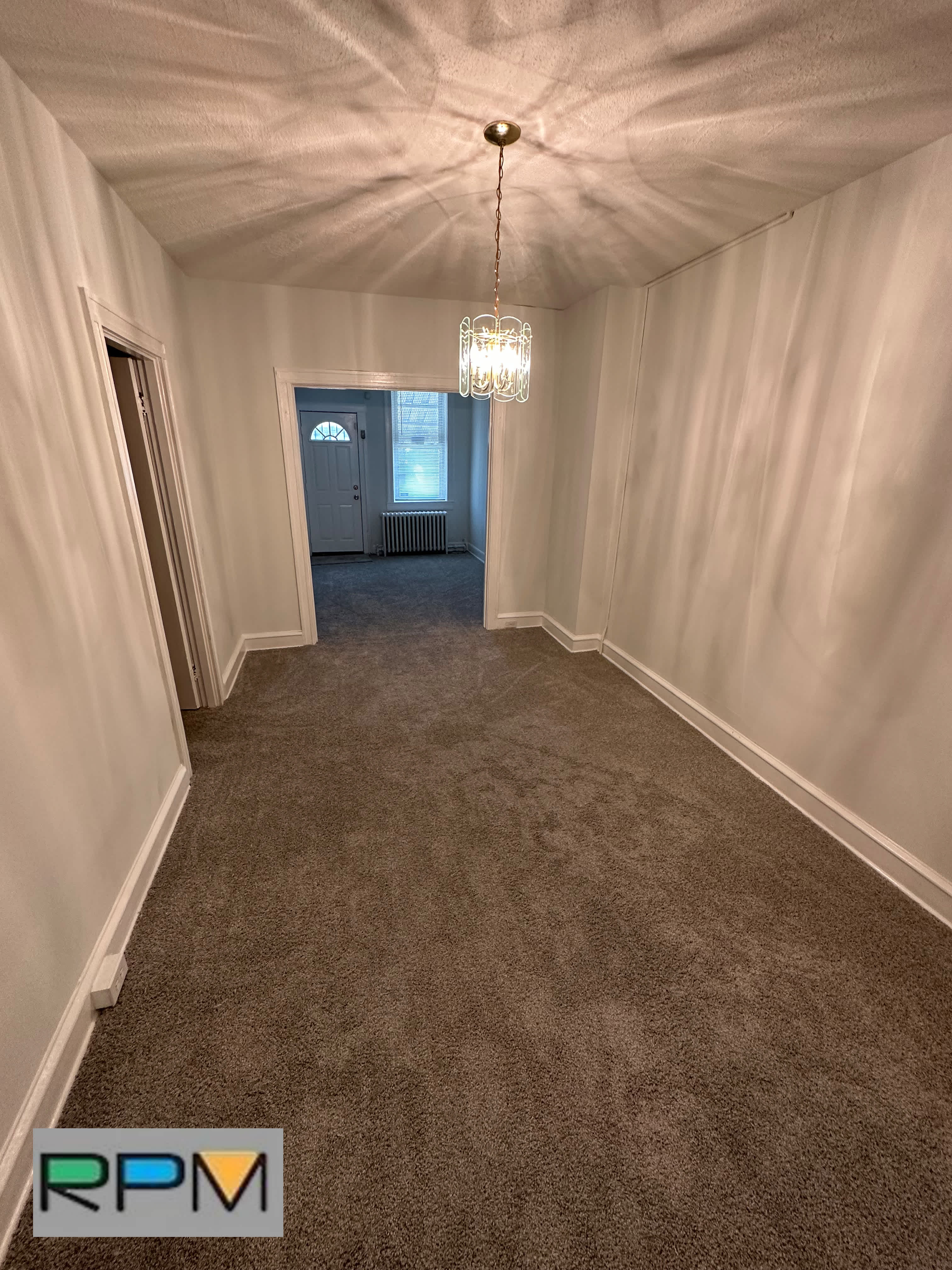 1035 N Kenwood Ave – photo 3