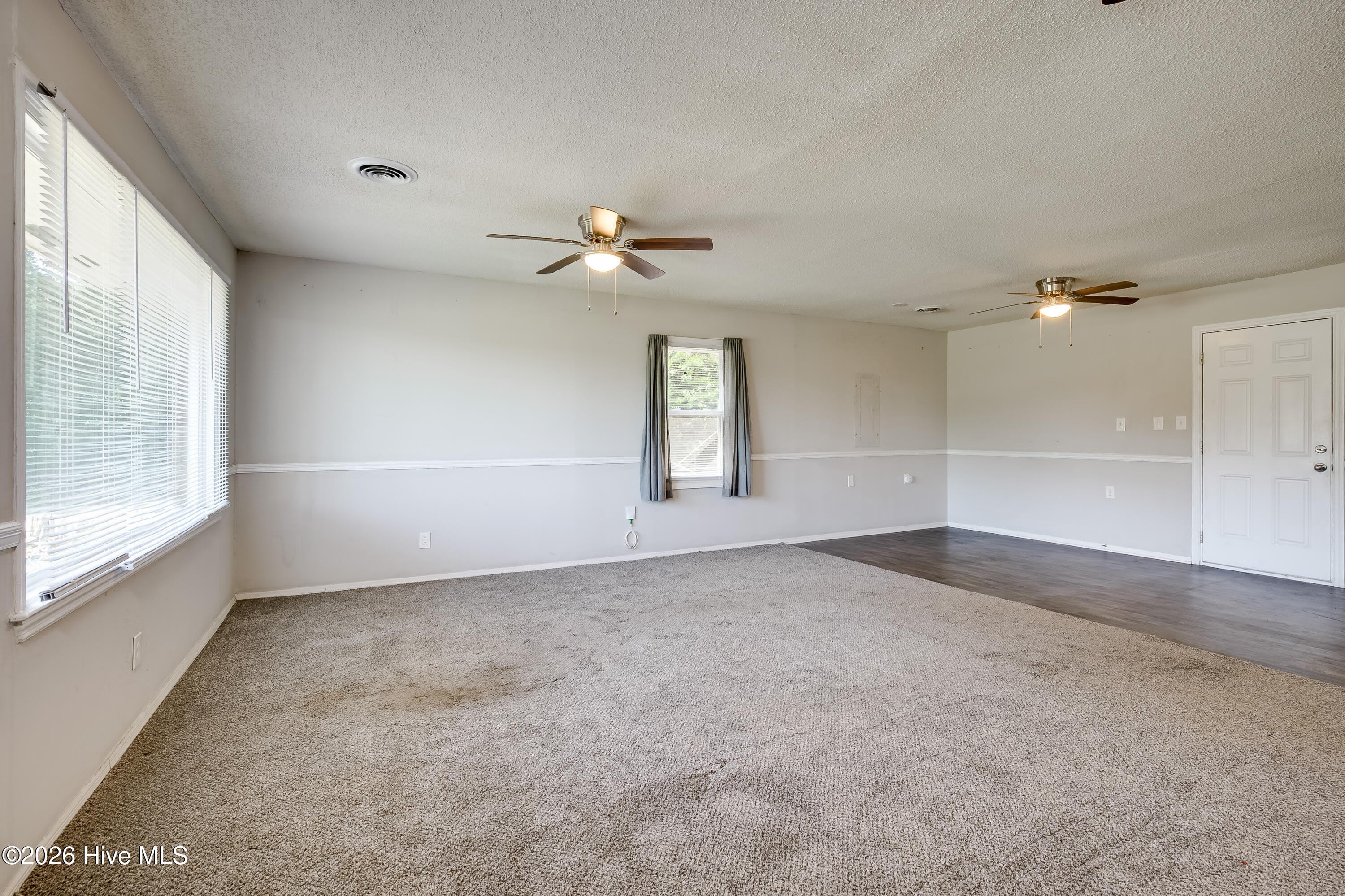 2107 Faircrest Avenue – photo 2