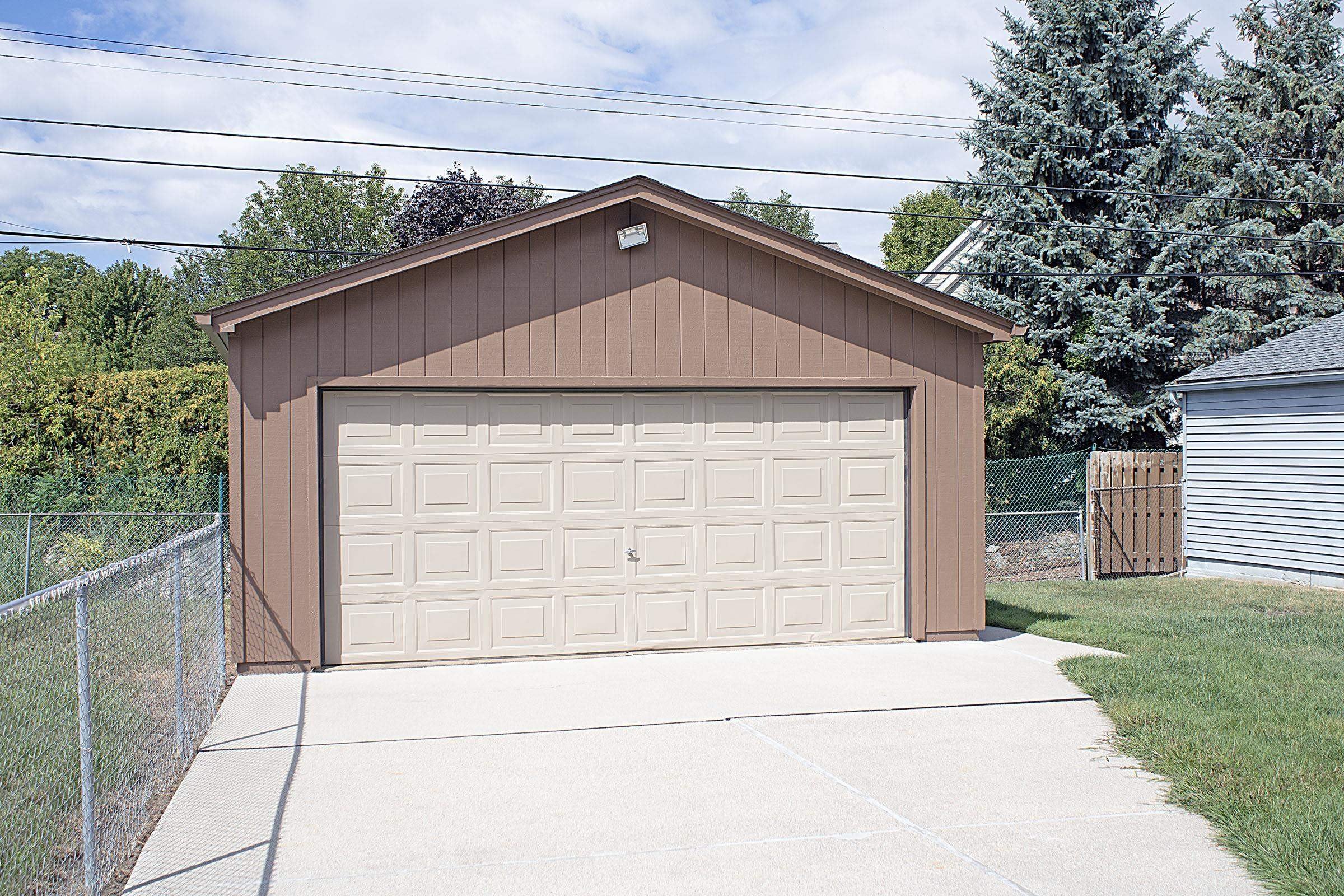 39359 Muffatt Street – photo 2