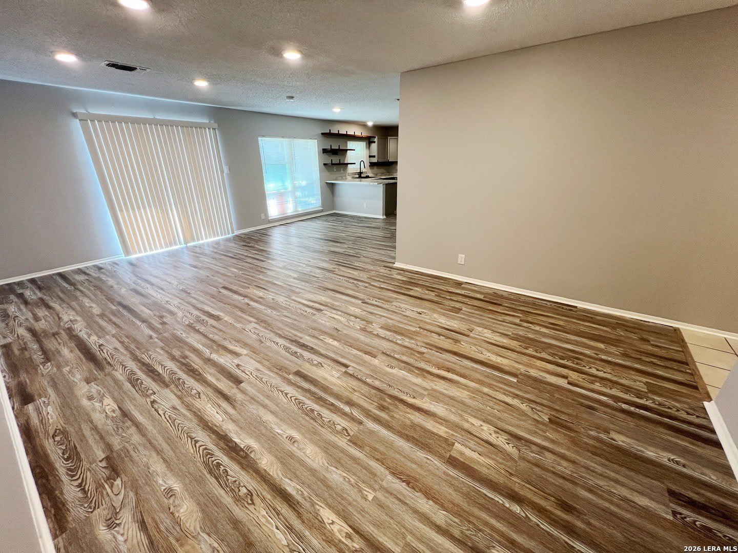 11226 PRAIRIE SPRINGS DR – photo 3