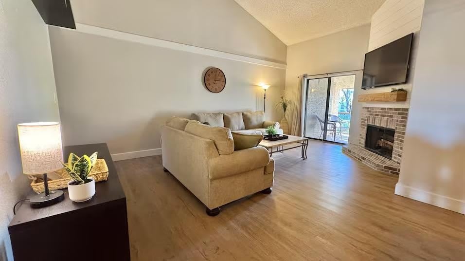 9550 N 94th Place – photo 3