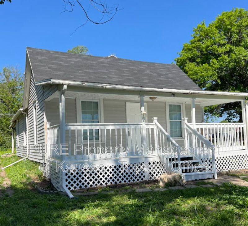 1021 SW Woodward Ave – photo 3
