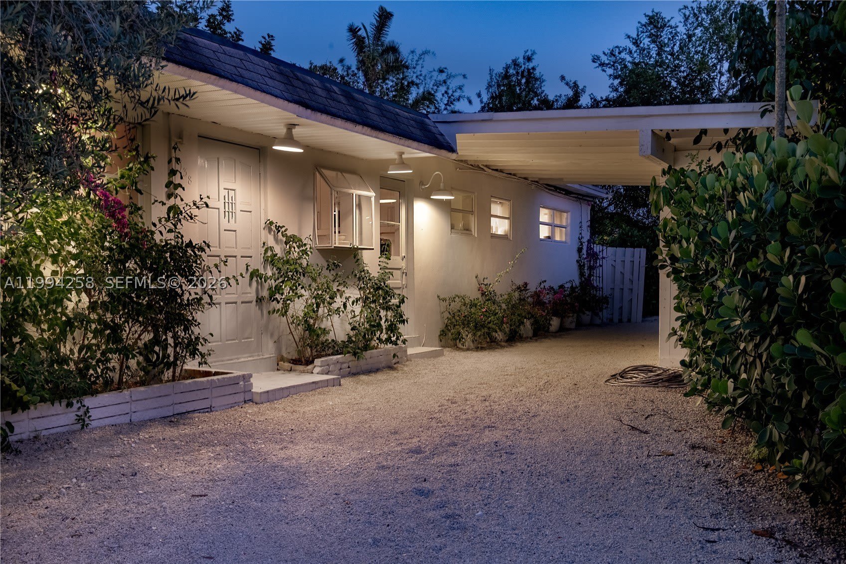 3138 SW 15th St – photo 1
