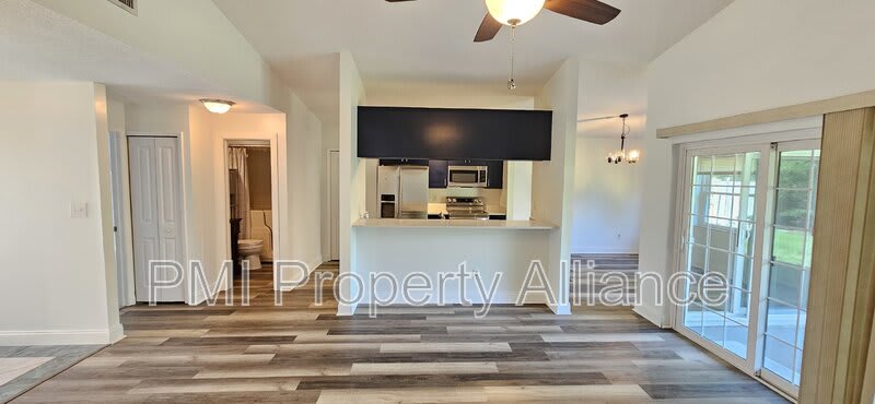 541 Moccasin Ct – photo 3