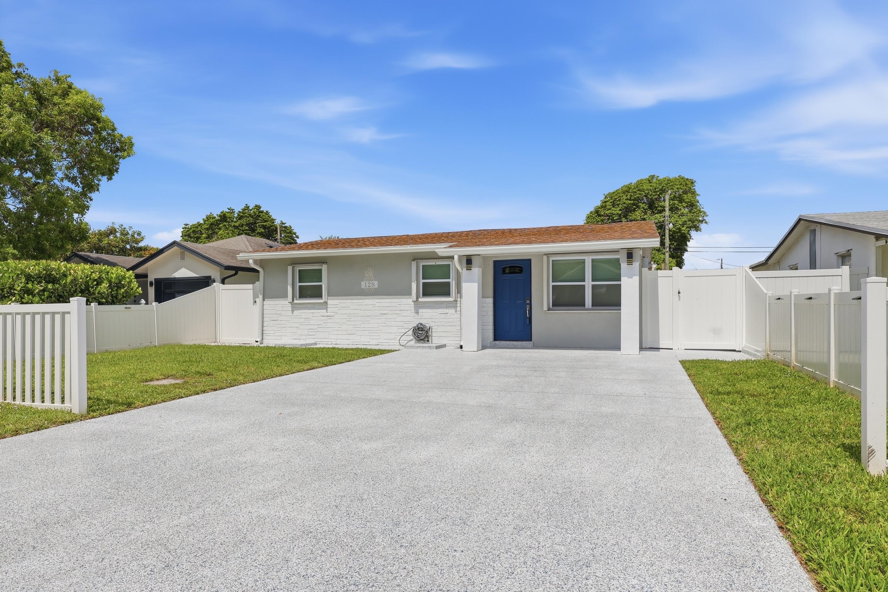 128 NW 10th Avenue – photo 3