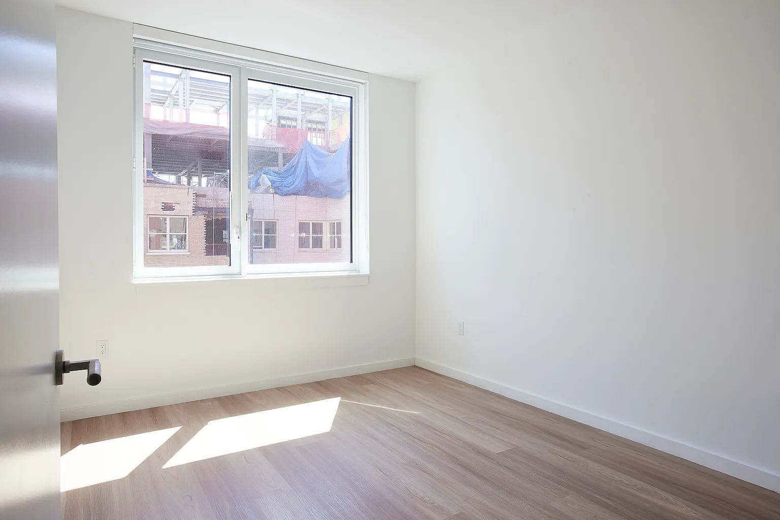 266 West 96Th Street – photo 1
