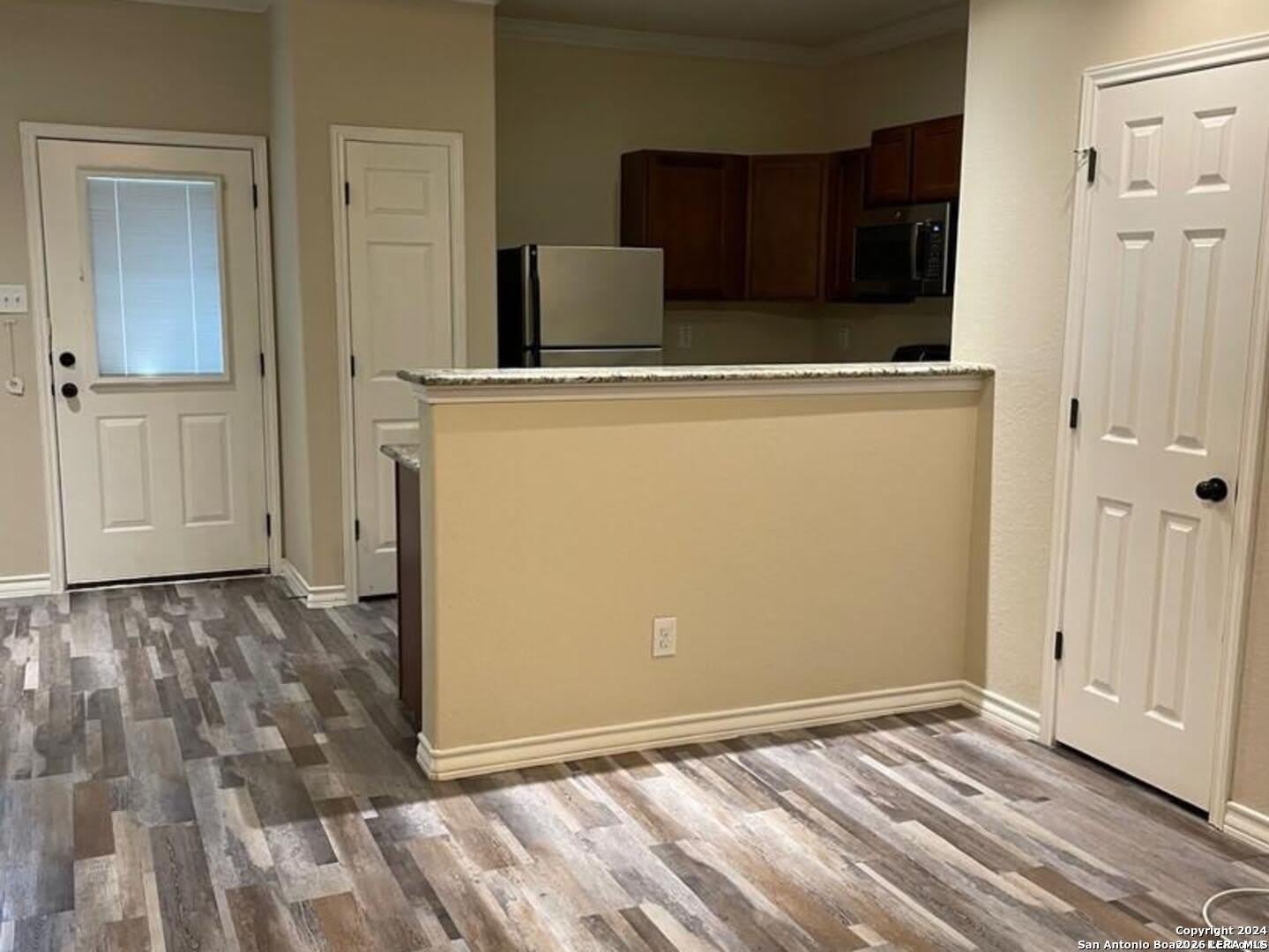 5011 Flipper Drive – photo 3