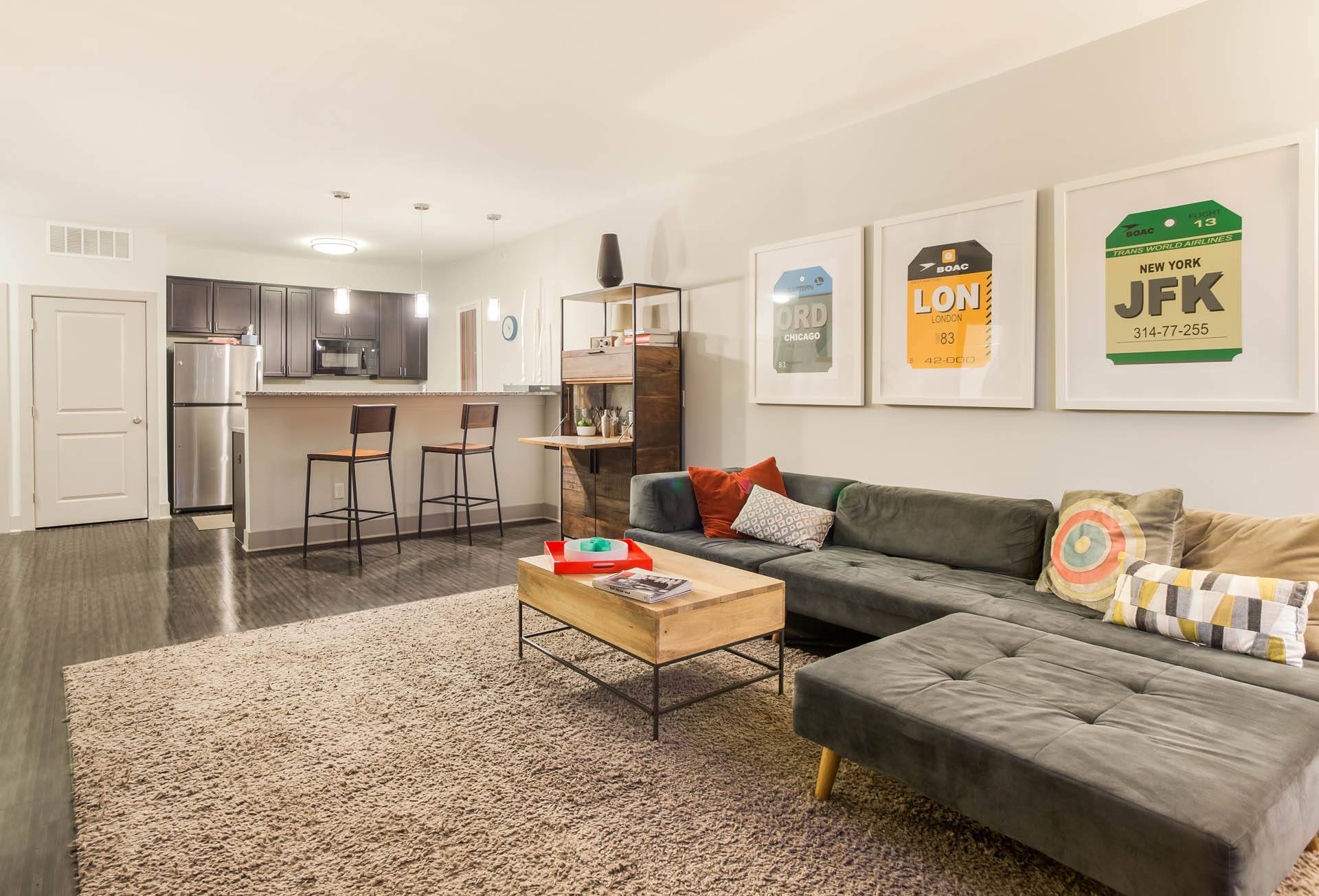 Heritage at Oakley Square – photo 4