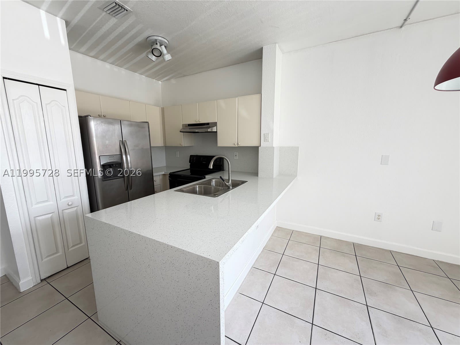 7080 NW 177th St – photo 1
