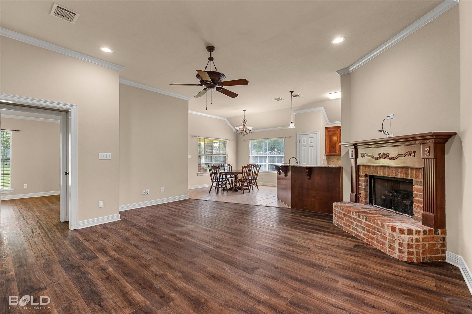 Now Available – 126 Satinwood Circle – photo 4