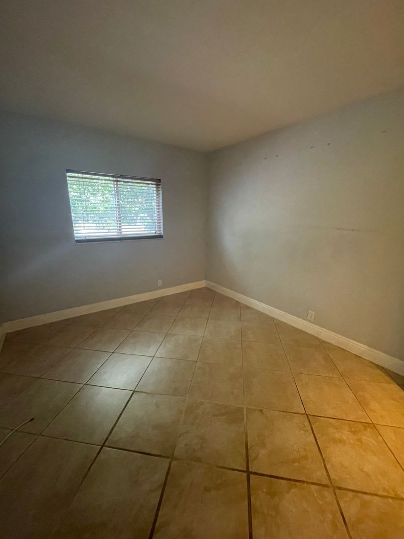 2 Bed 1 Bath Boutique Bldg Ft Lauderdale – photo 5