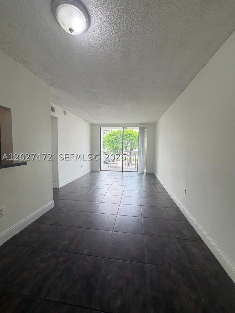 8185 NW 7th St – photo 4