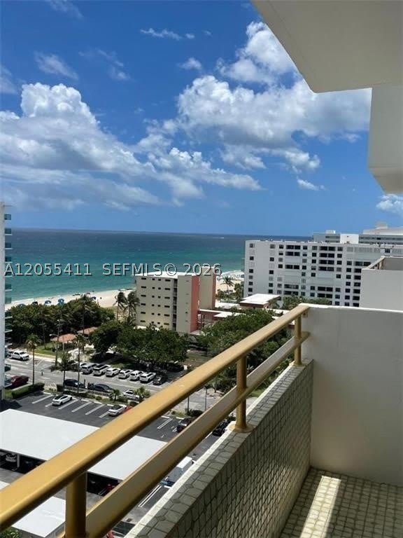 1630 N Ocean Blvd – photo 4