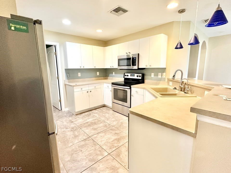 2453 NW 8th Terrace – photo 4