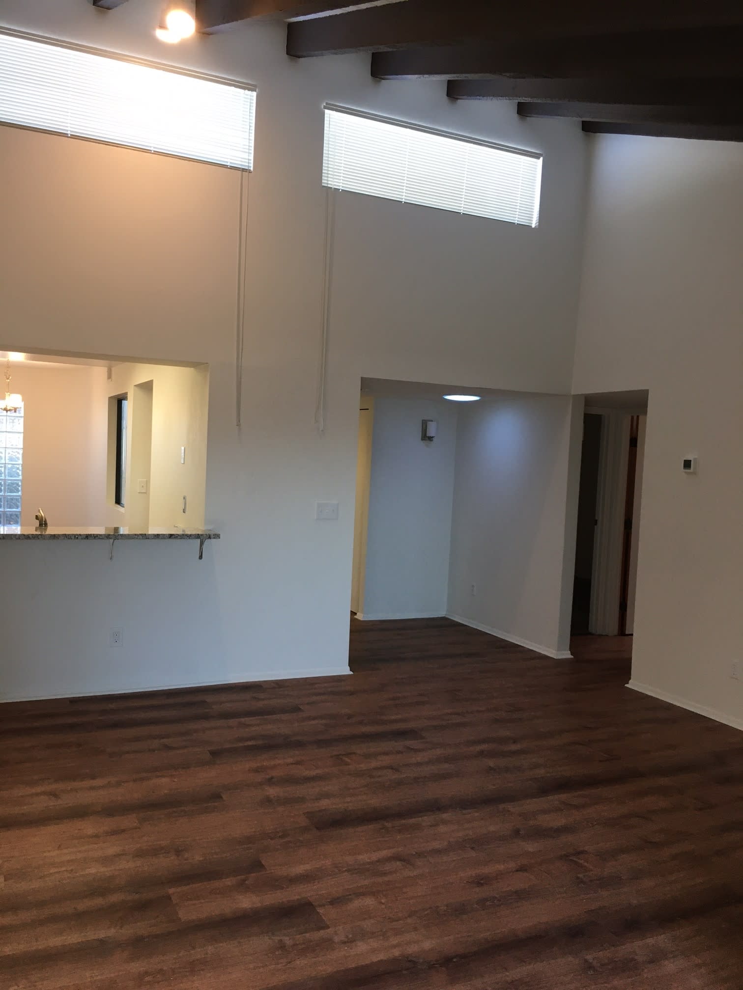 3625 N Forgeus Ave – photo 5