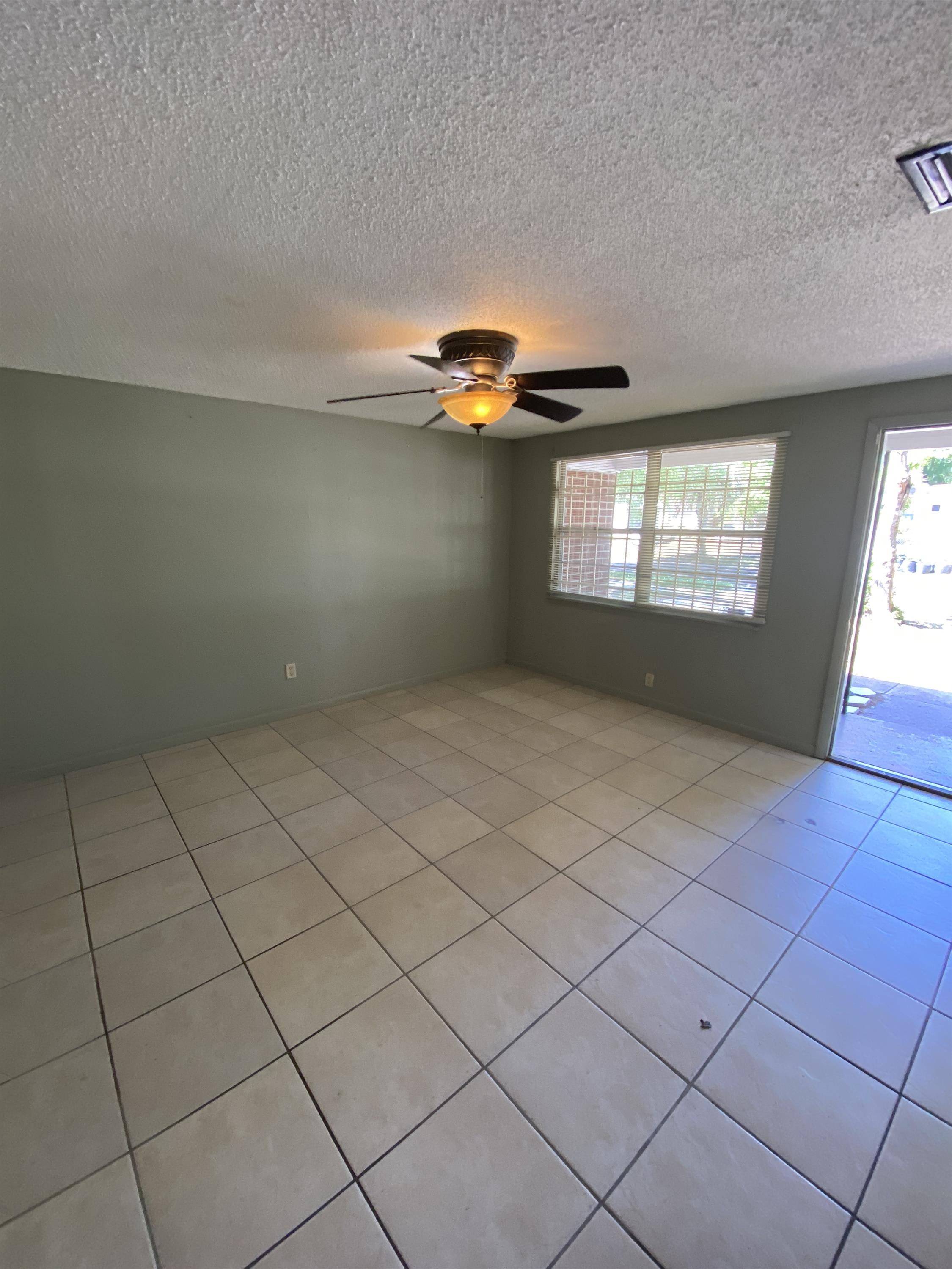 7623 John F Kennedy Drive East – photo 5