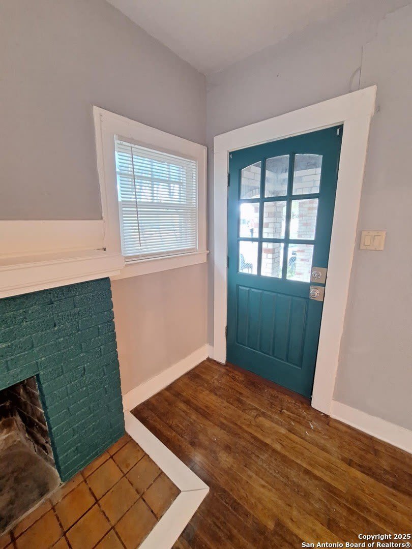 2134 CINCINNATI AVE – photo 2