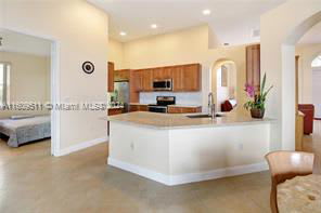 12318 Northwest 25Th Street – photo 2