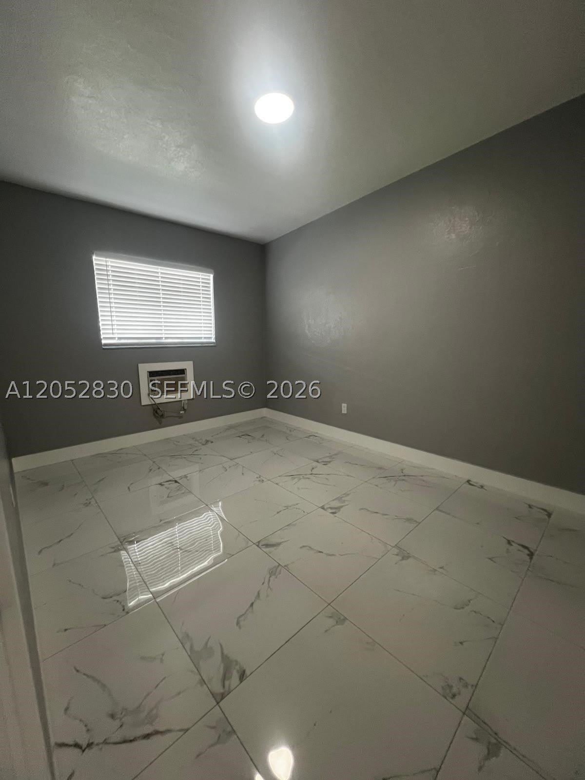 2080 NW 31st St – photo 3