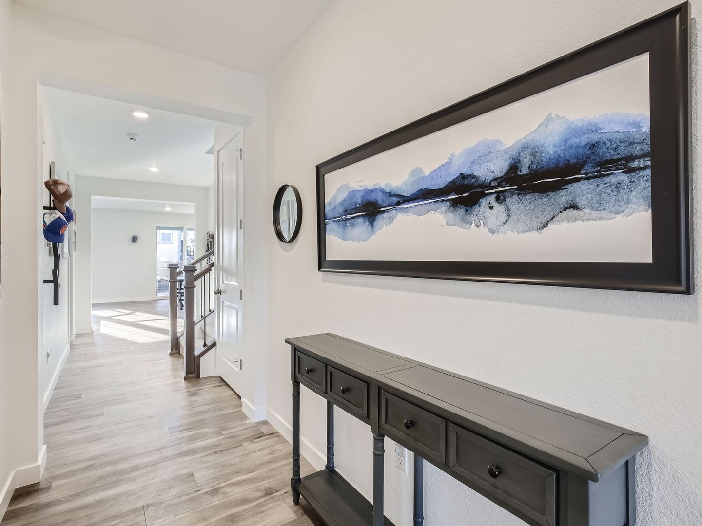 4b Barefoot Lakes Home + Attached 1b1b Apartment with Private Entrance and Stacking Laundry – photo 4
