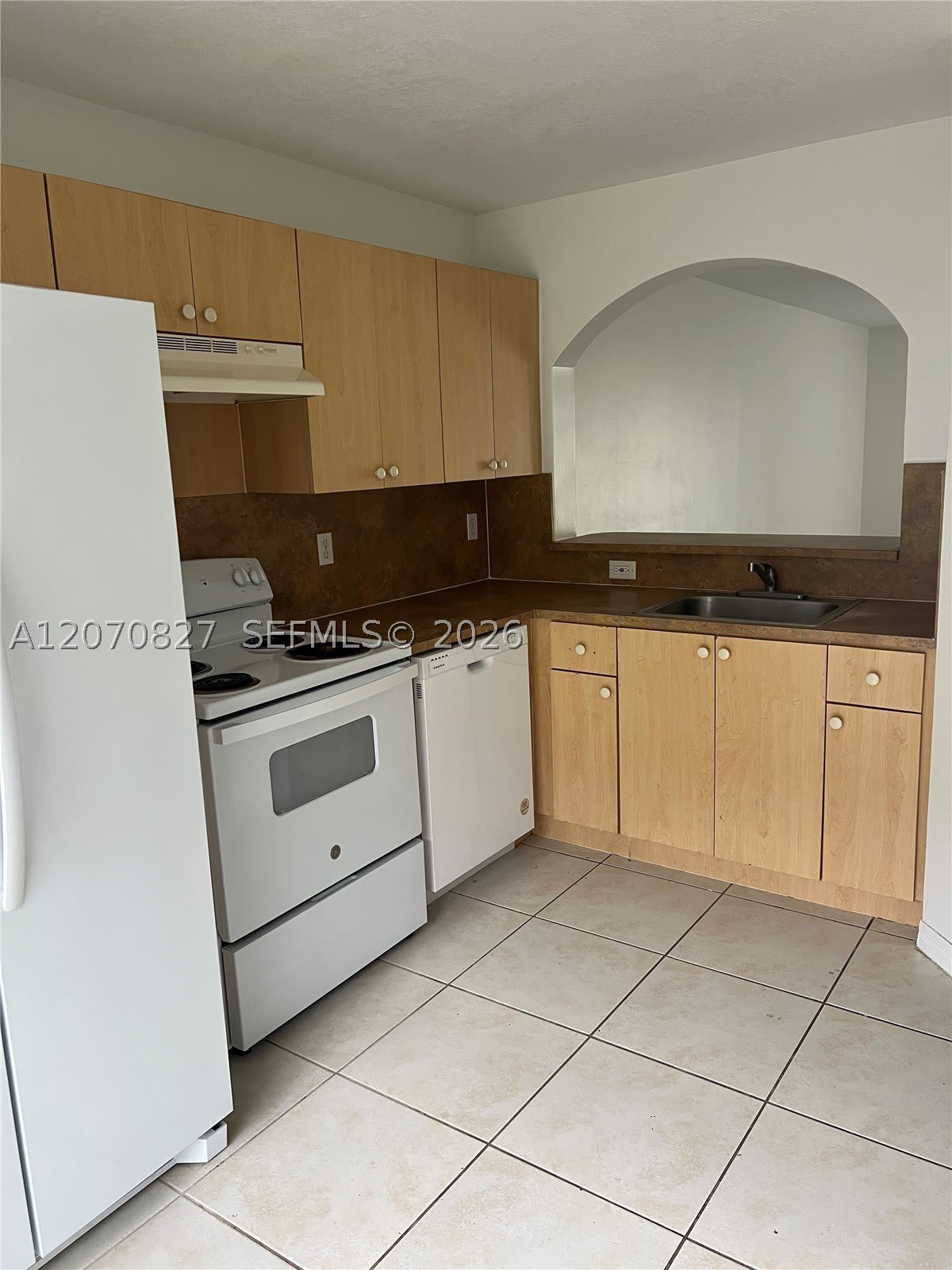 2911 SE 13th Ave – photo 3