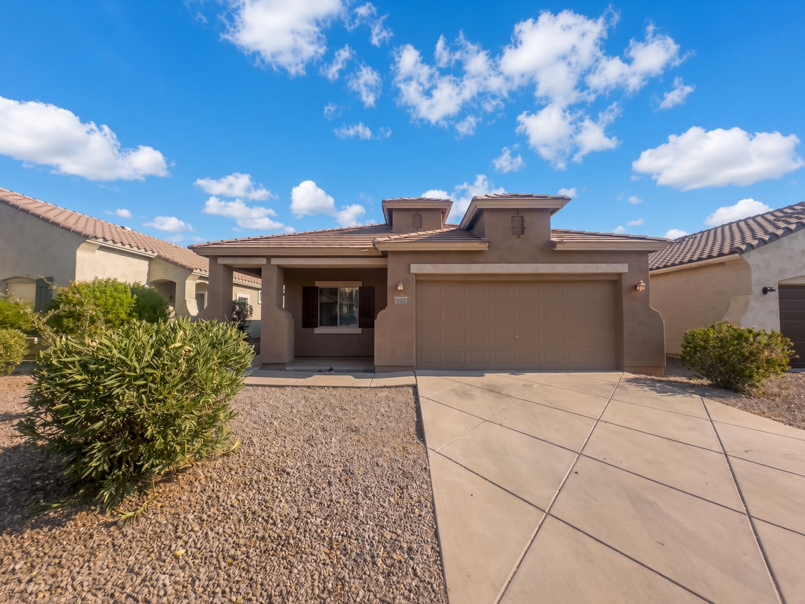 5239 W Glass Ln – photo 1