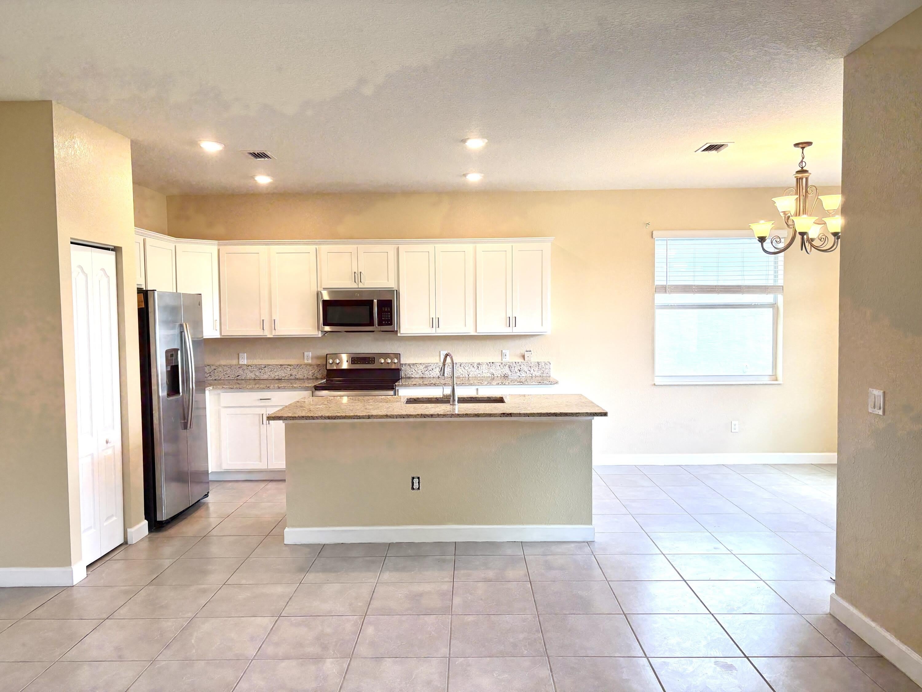7962 NW Greenbank Circle – photo 3