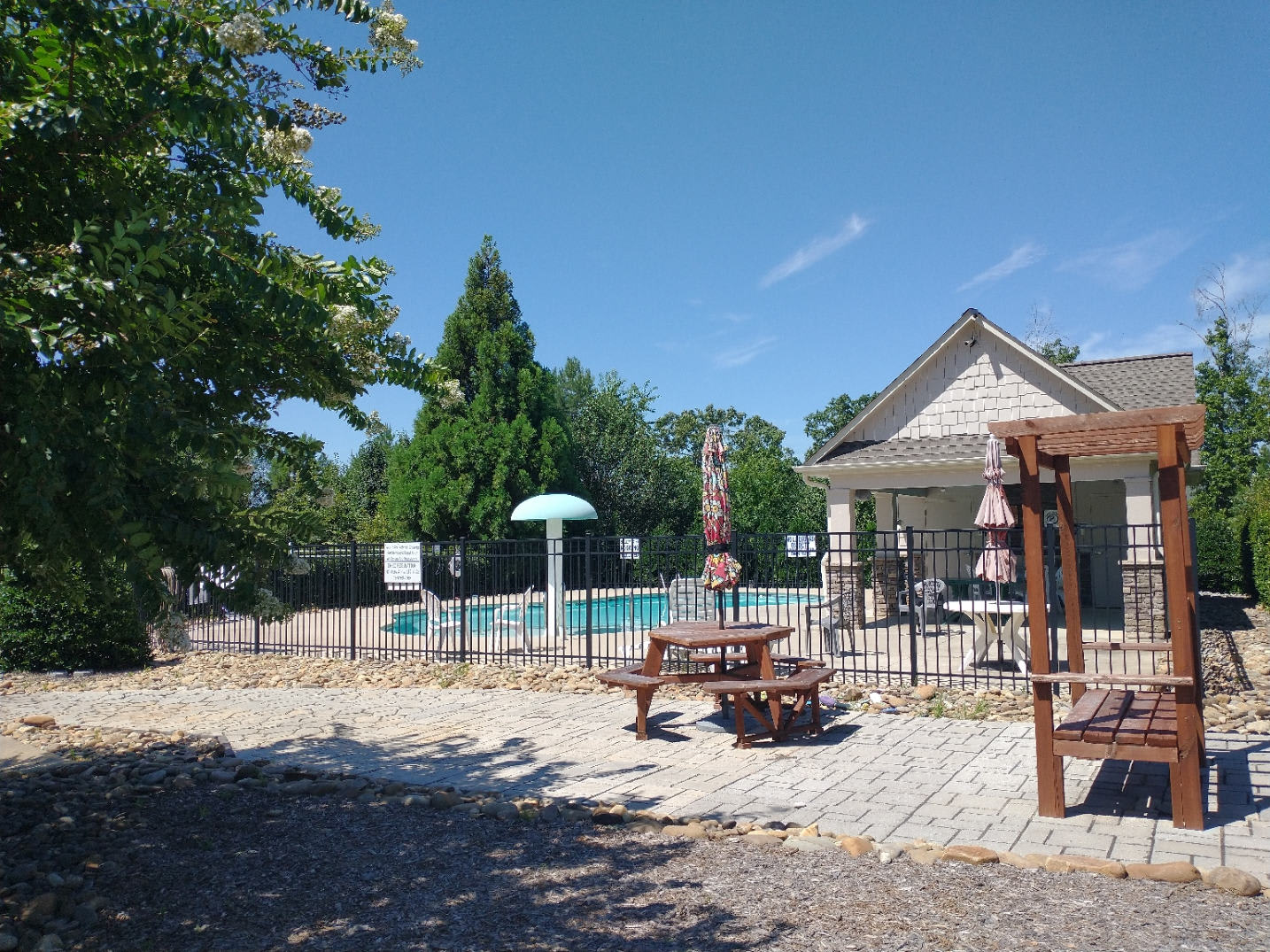 124 Paladin Drive – photo 2